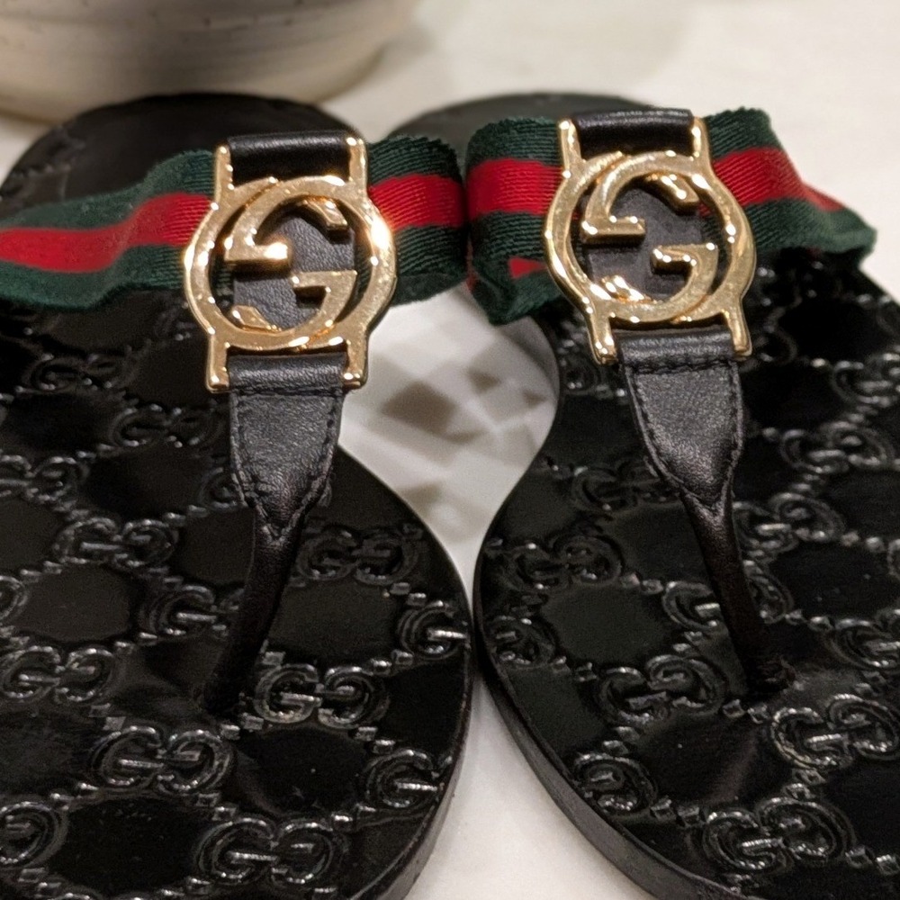 Gucci Flip Flop Thong Sandals Women 37.5 Black Green Red GG Monogram - Picture 10 of 14